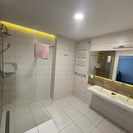 Ośrodek wypoczynkowy Sanatorium Muszelka 3*